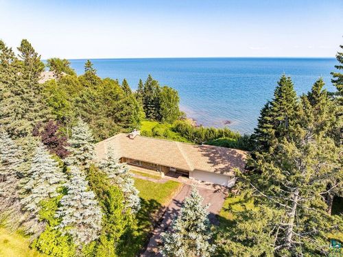 2798 Highway 61, Two Harbors, MN, 55616-2002 | Card Image