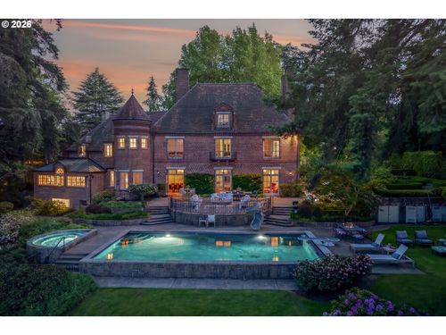 11522 S Riverwood Rd, Portland, OR, 97219-8451 | Card Image
