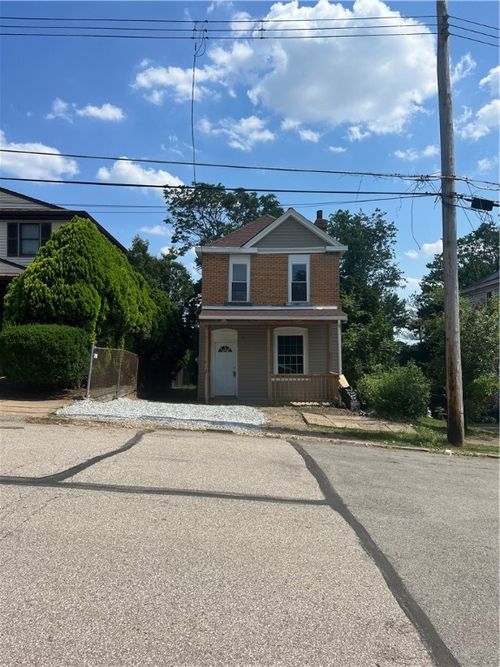 3907 Mcwhinney St, Homestead, PA, 15120-3217 | Card Image