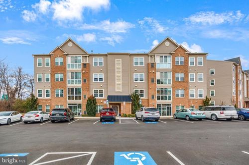 unit-b-8390 Ice Crystal Dr, LAUREL, MD, 20723-2075 | Card Image