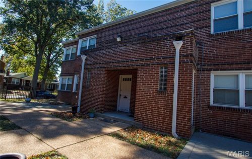 a-6857 A Plymouth Avenue, St Louis, MO, 63130 | Card Image