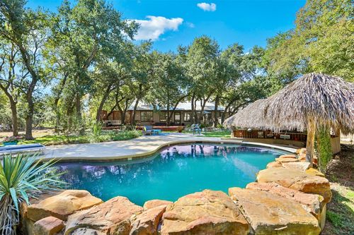 2858 Cedar Hollow Rd, Georgetown, TX, 78628-9503 | Card Image