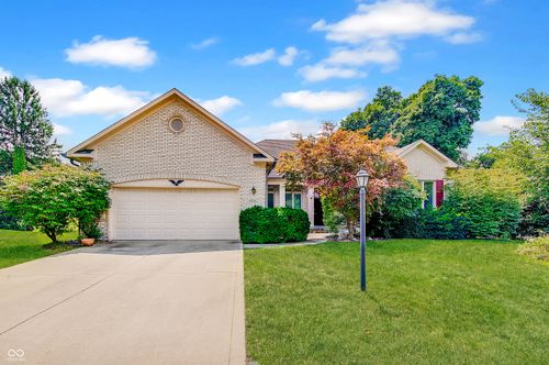 7201 Catboat Ct, Fishers, IN, 46038-2680 | Card Image