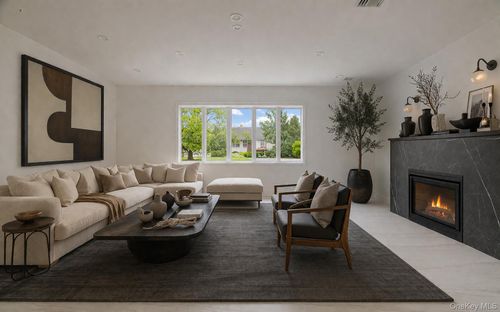 8535 Midland Pkwy, Jamaica, NY, 11432-2220 | Card Image