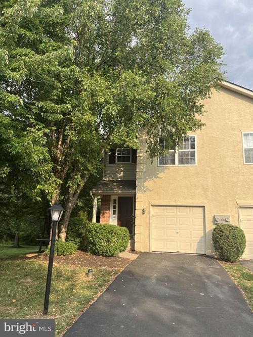 133 Vernon Ct, LANSDALE, PA, 19446-6815 | Card Image