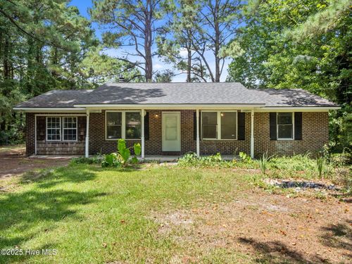 1011 Sand Ridge Rd, Hubert, NC, 28539-3523 | Card Image
