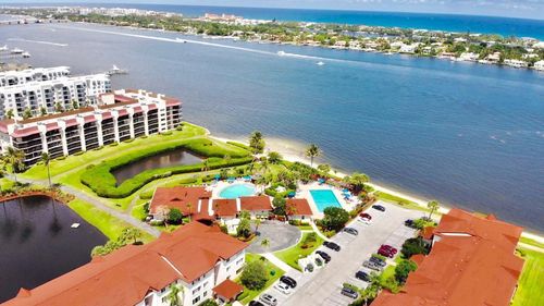 216-7030 Half Moon Cir, Hypoluxo, FL, 33462-5400 | Card Image