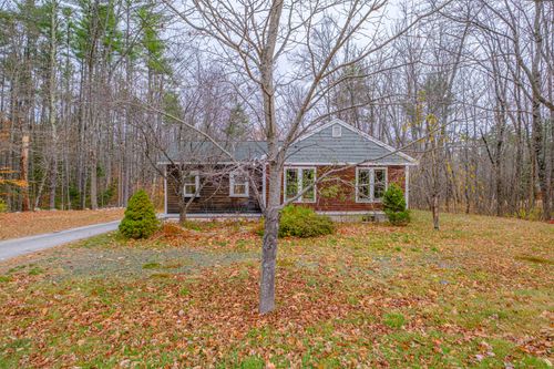 11 Sweden Road, Bridgton, ME, 04009 | Card Image
