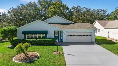 304 Del Mar Drive, House other with 2 bedrooms, 2 bathrooms and null parking in The Villages FL | Image 3