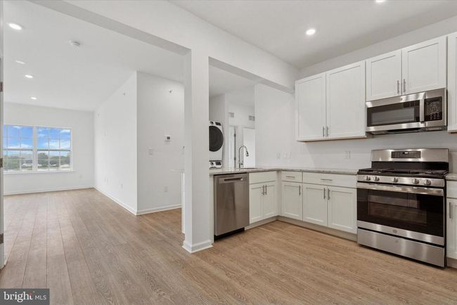 16223 River View Dr, Condo with 2 bedrooms, 2 bathrooms and null parking in BRISTOL PA | Image 17