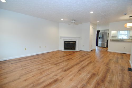 5 Cadogan Way, Nashua, NH, 03062-2253 | Card Image