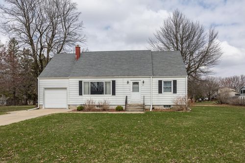410 2nd St Ne, Hayfield, MN, 55940-8858 | Card Image