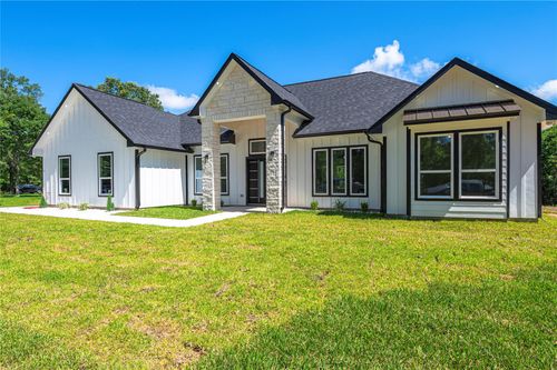 374 County Road 6490, Dayton, TX, 77535-3295 | Card Image