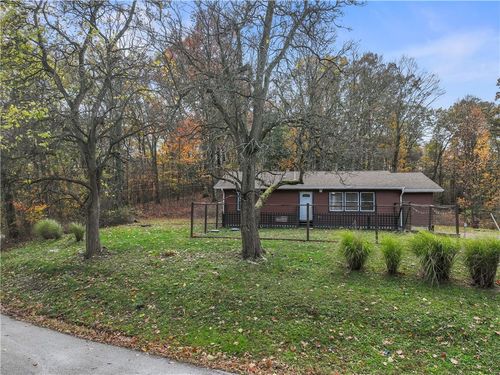 299 Ridge Rd, Darlington, PA, 16115-1405 | Card Image