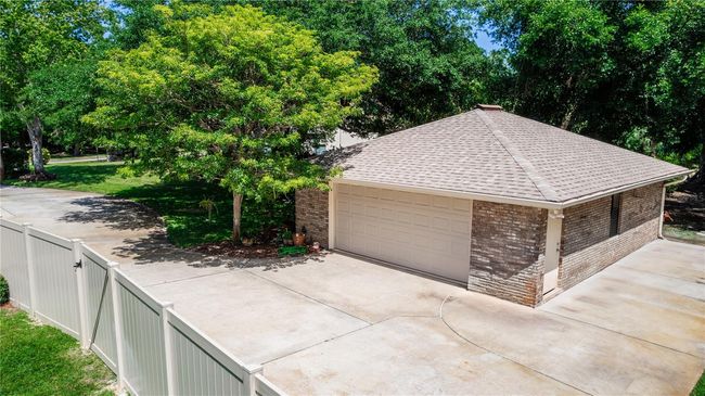 68 Spring Lake Dr, House other with 3 bedrooms, 2 bathrooms and null parking in DEBARY FL | Image 39