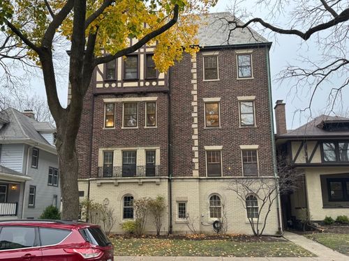 2b-1114 Maple Ave, Evanston, IL, 60202-1259 | Card Image
