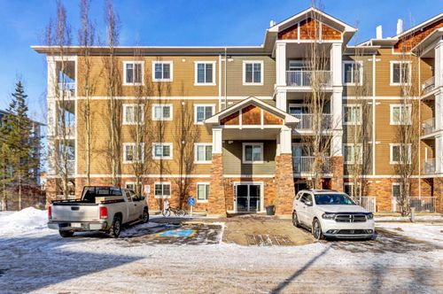 104-304 Cranberry Park Se, Calgary, AB, T3M1W2 | Card Image