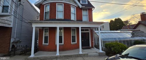 3rd-fl-213 W Market St, ORWIGSBURG, PA, 17961-1857 | Card Image