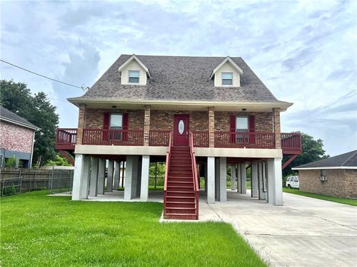 147 Bazile Dr, Braithwaite, LA, 70040-1751 | Card Image