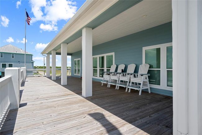 1301 Lagoon Dr, House other with 3 bedrooms, 2 bathrooms and 1 parking in Crystal Beach TX | Image 32