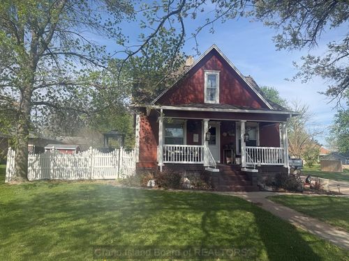 1409 13th St, Aurora, NE, 68818-1206 | Card Image