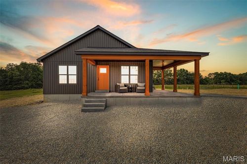 10714 Stocking Farm Estate Dr, Richwoods, MO, 63071 | Card Image
