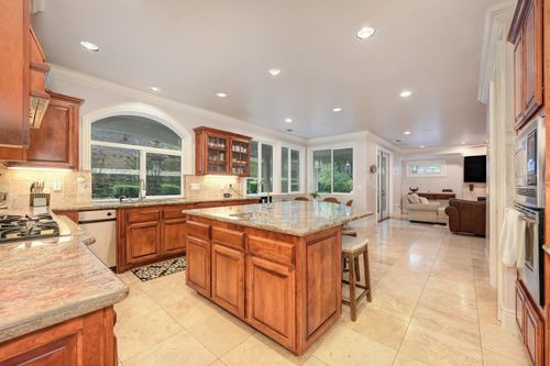 314 Canyon Falls Drive, Folsom, CA, 95630 | Card Image