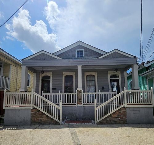 3010 12 Baudin Street, New Orleans, LA, 70119 | Card Image