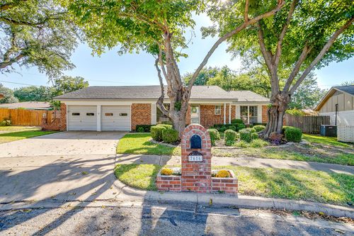 7616 David Ct, North Richland Hills, TX, 76180-6420 | Card Image