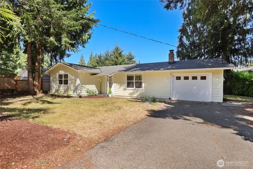 25950 Nw Circle Dr S, Poulsbo, WA, 98370-9532 | Card Image