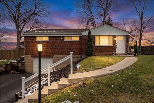 3529 W Stag Dr, Gibsonia, PA, 15044-7903 | Card Image