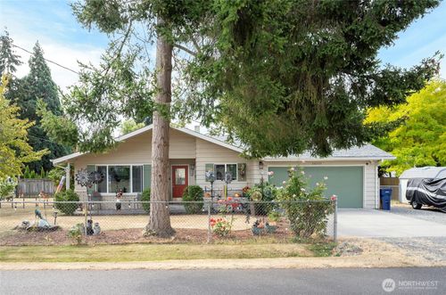 28705 14th Ave S, Federal Way, WA, 98003-3158 | Card Image