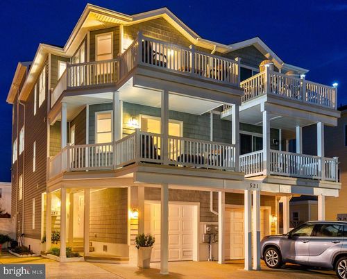 a-521 E 9th Ave, North Wildwood, NJ, 08260-5719 | Card Image