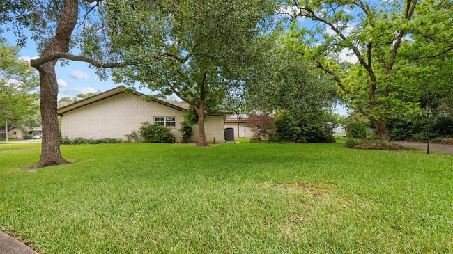 3203 Piney Brook Dr, House other with 3 bedrooms, 2 bathrooms and 2 parking in La Porte TX | Image 27