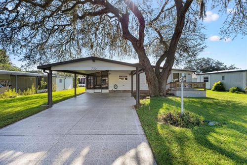 732 Royal Palm Ave, Lady Lake, FL, 32159-1321 | Card Image