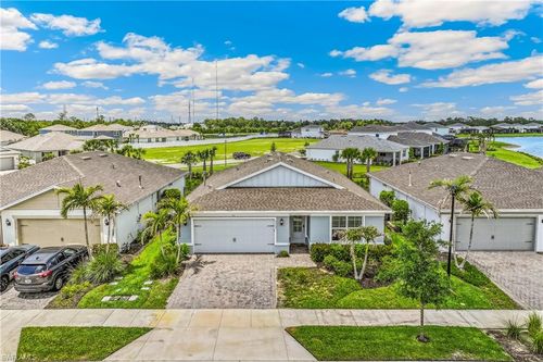42425 Cascade Dr, PUNTA GORDA, FL, 33982-2586 | Card Image
