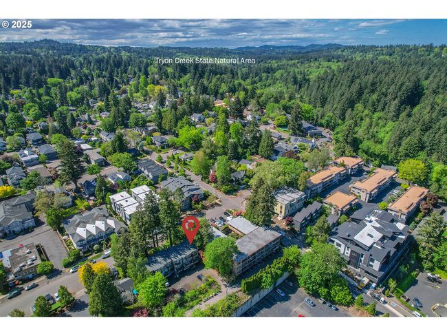 639 1 St St, House attached with 2 bedrooms, 3 bathrooms and 1 parking in Lake Oswego OR | Image 35