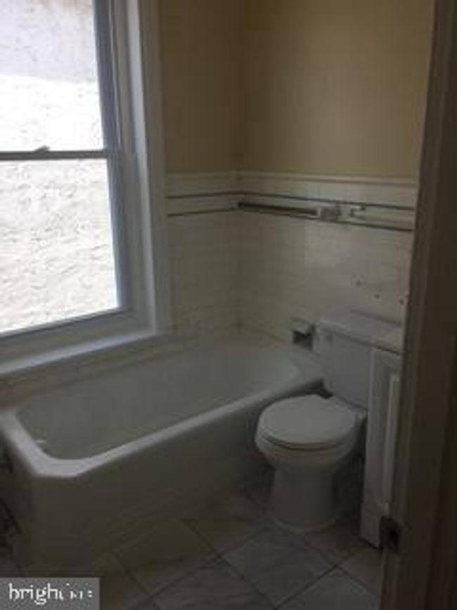 118 King St, Home with 5 bedrooms, 2 bathrooms and null parking in POTTSTOWN PA | Image 10