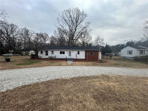 5224 Burlington Rd, Mc Leansville, NC, 27301-9610 | Card Image