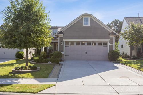 744 Birchway Dr, Fort Mill, SC, 29715-0186 | Card Image
