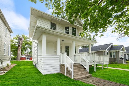 1817 Victoria Ave, North Chicago, IL, 60064-2145 | Card Image