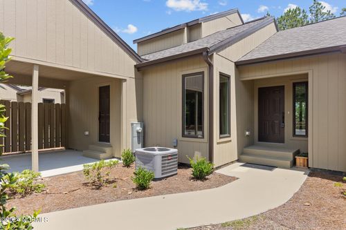 22 Lake Pinehurst Villas Rd, Pinehurst, NC, 28374-9289 | Card Image