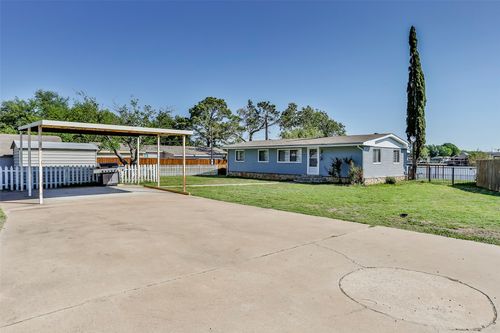 1802 Taxco Ct, Granbury, TX, 76048-6170 | Card Image