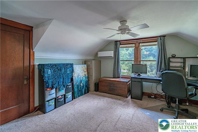 636 School Rd, House other with 2 bedrooms, 1 bathrooms and null parking in Nazareth PA | Image 28