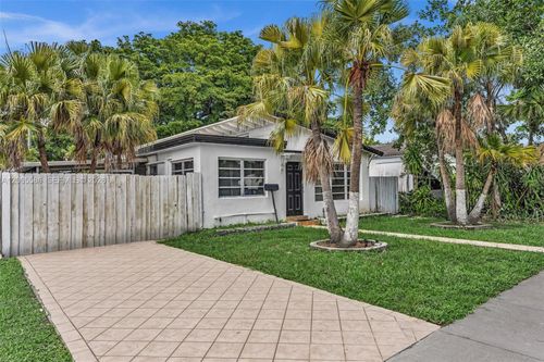 1943 Rodman St, Hollywood, FL, 33020-6039 | Card Image