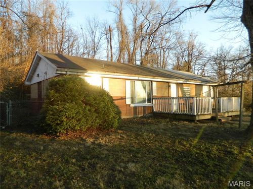 322 Tower Dr, East Alton, IL, 62024-1622 | Card Image