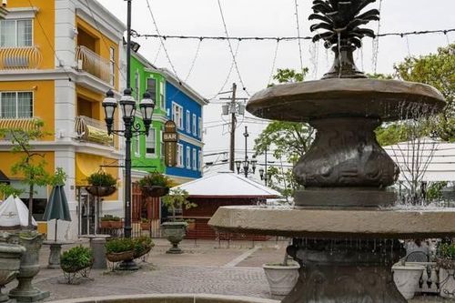 61 De Pasquale Ave, Providence, RI, 02903-1513 | Card Image