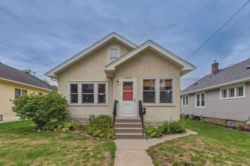 4039 Russell Ave N, Minneapolis, MN, 55412-1545 | Card Image