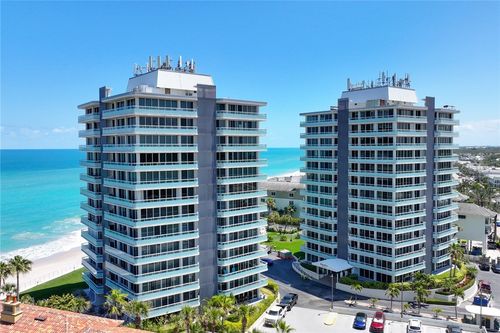 402s-3554 Ocean Dr, Vero Beach, FL, 32963-5105 | Card Image