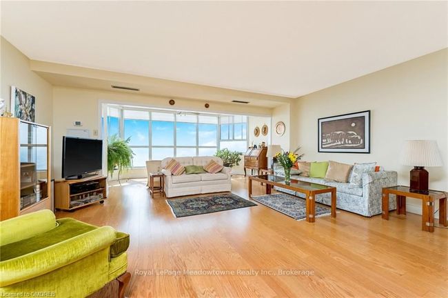 1009 - 5280 Lakeshore Rd, Condo with 2 bedrooms, 2 bathrooms and null parking in Burlington ON | Image 9